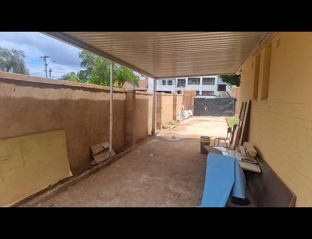 3 BEDROOM HOUSE FOR SALE IN OVERPORT